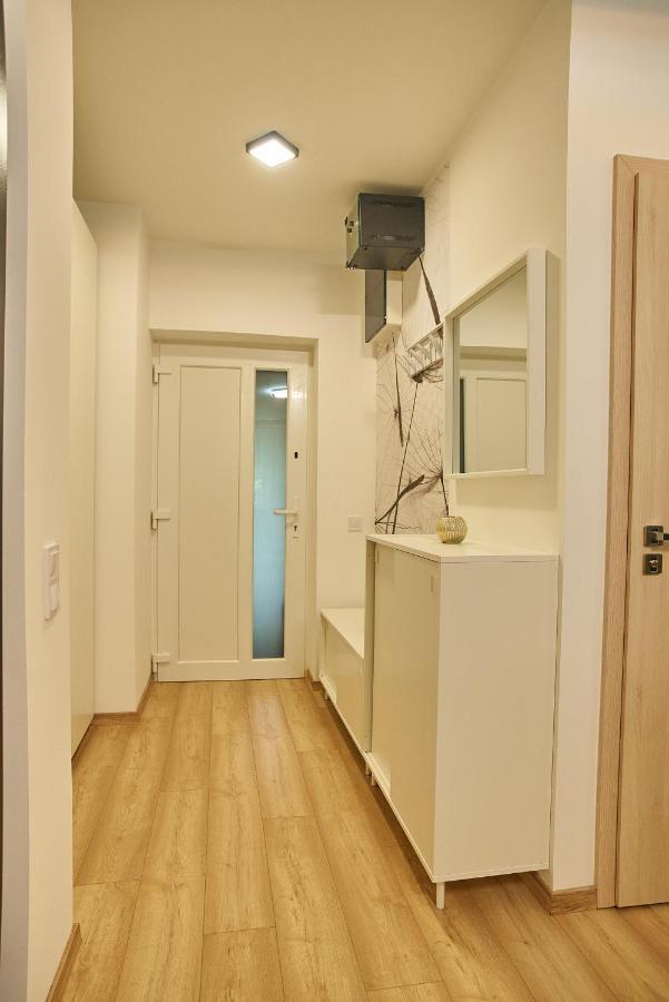 Sunlight Bronze - Szeged Apartment Exterior photo
